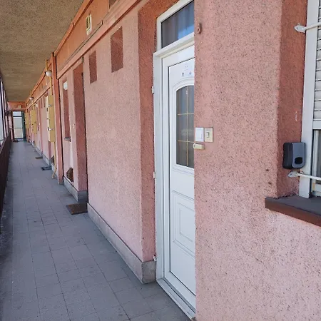 Mars Ter Apartment *