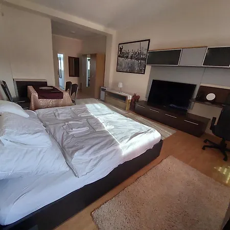 Mars Ter Apartment